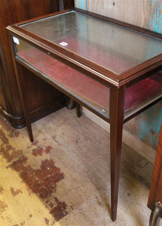 Bijouterie table